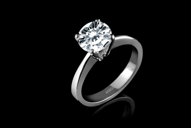 Assos tekta� y&uuml;z&uuml;k